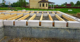 Фундамент для дома Чайковский. Заказать под ключ цена от 3263 руб/м3
